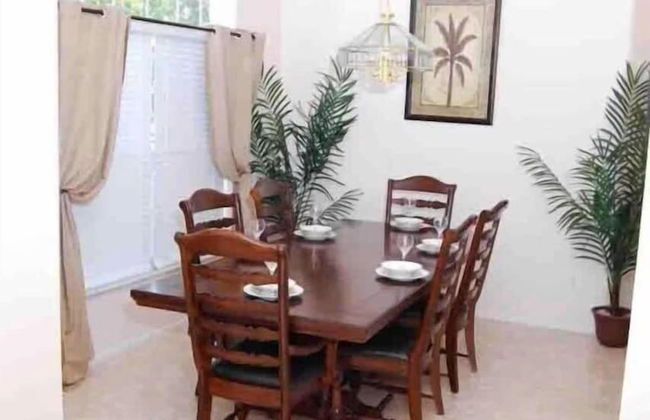 Executive Vacation Home Near Disney Perfect for Large Families! - Foto 10