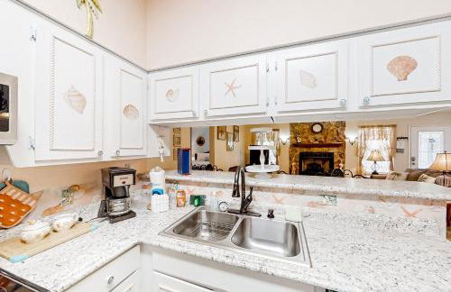 Jacksonville's Delight | House in Jacksonville with pool on St Johns River - Photo 14