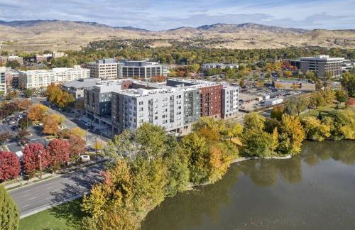 Iconic Nike Studio & Romantic Canopy Glow - Foto 20