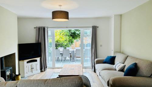 Bromholme Cottage Bacton - Sleeps 10, hot tub, close to beach - Foto 2