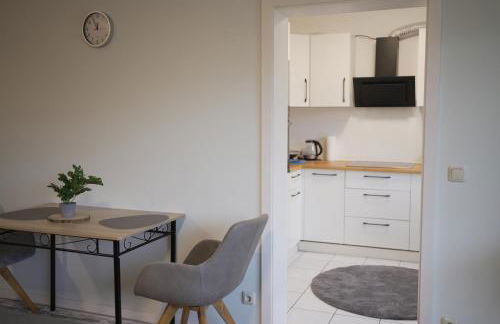 Apartment Ferienwohnung mit Grünem Blick Terrasse & Neu saniert Bordinghaus 24h Check-In in Freudenberg am Main - Foto 65