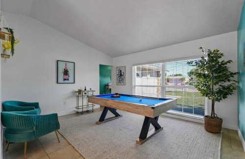 Coastal Home 10 min to the Beach - Foto 7