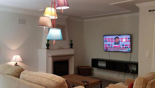 Sleep & Surf Ericeira - Portugal - Foto 2