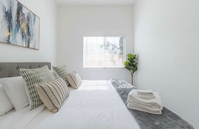 Elegant Retreat Modern Comforts Prime Location - Foto 10