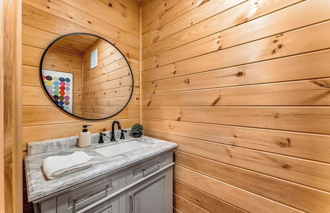 Grand Timber by Avantstay Indoor Pool, Sports Court, Game Room, & More! - Foto 24