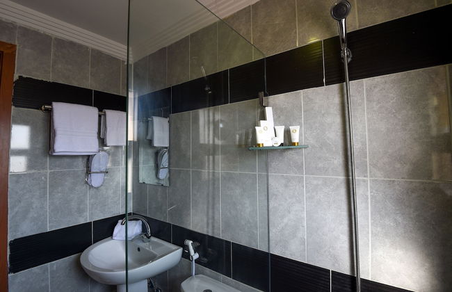 GrandInn Hotel Apartments - Photo 19