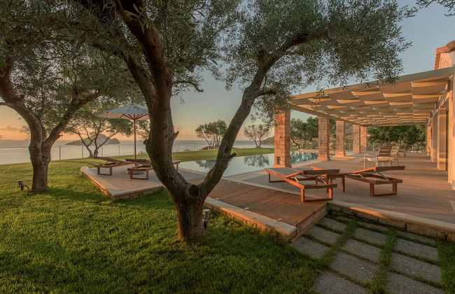 Artina Luxury Villa - Photo 43