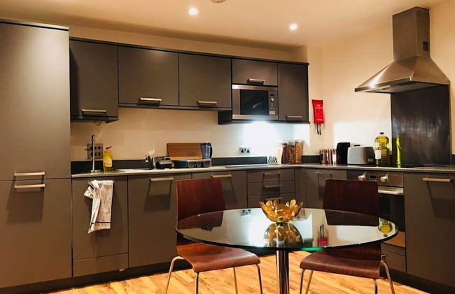 2bed 2bath apartment in kings cross - Foto 13