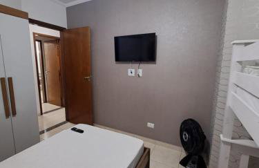 LINDO APARTAMENTO EM UBATUBA NA PRAIA DO ITAGUA, SAUNA, PISCINA, WI-FI, AR CONDICIONADO, 2 VAGAS DE ESTACIONAMENTO e BELA VISTA DA SACADA - Foto 19