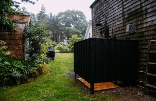 1850s Maine Farmhouse featured in Condé Nast Traveler with 11 Acres Near Water - Foto 57