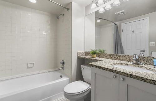 Relaxing Arlington Apt - Pool - near Pentagon City - Foto 26
