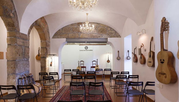 Casa da Guitarra Fado Show - Foto 5
