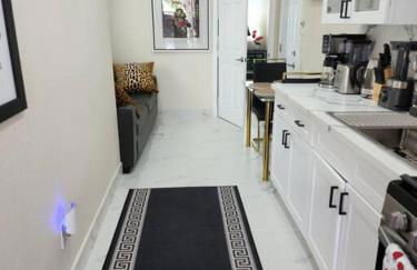 Luxurious All Private GuestSuite - Foto 9