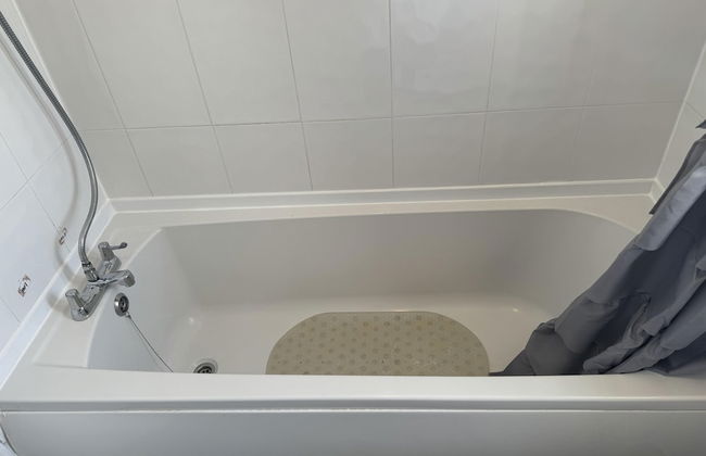 Luxury London Apartment With 3 Bedrooms - Photo 13