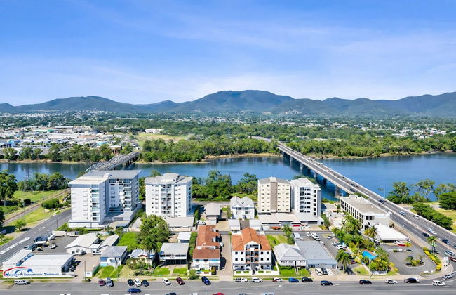 Cityville Apartments & Motel - Photo 80