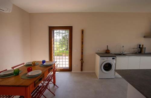 Casale Medi - Nuove ed eleganti case con giardino, vista e piscina condivisa - Foto 11