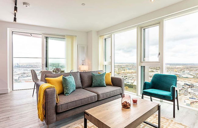 Icon Tower Flat III - Photo 9