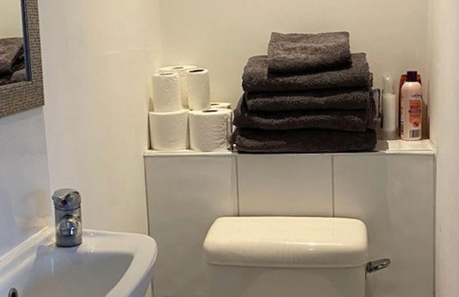 1 Bed Apt- Rural Views- Juliette Balcony - Parking - Foto 11