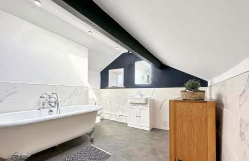 Oakworth stay with free parking - Foto 18