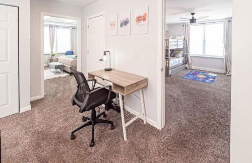 Glamorous Renovated Modern Home - Foto 34