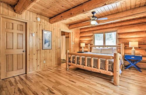 Lakefront Log Cabin with Dock about 9 Mi to Lutsen Mtn - Foto 17