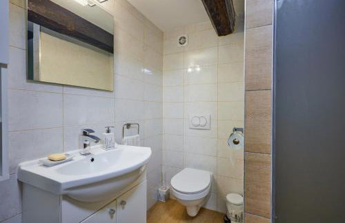 Kuća za odmor s bazenom TeriHy - Foto 15