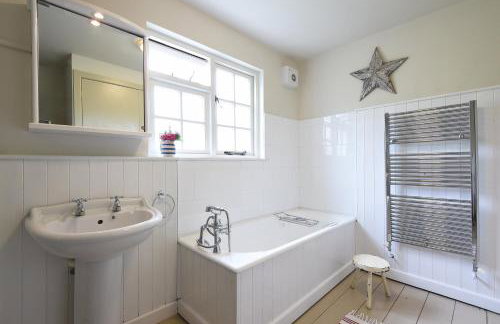 April Cottage - Foto 31