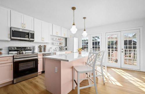 Resort-Style 3BR, 3BA, Pool & Spa, Gated - Foto 8