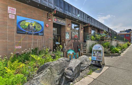 Idyllic Dtwn Anchorage Condo with Fireplace! - Photo 4