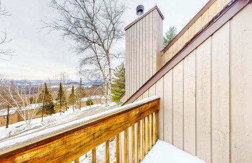 The Summit: 46 - Photo 25