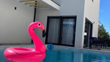 Jlo1 mit beheizbarem Pool - Foto 2