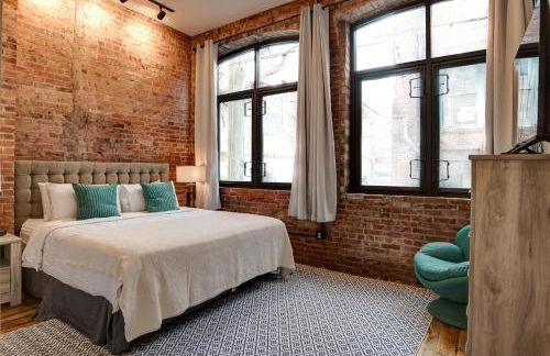 Large 3 bedroom 3 and a half Bath Downtown Condo - Foto 16