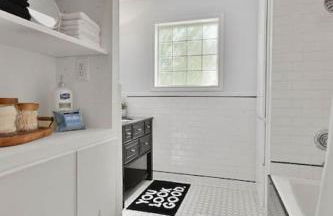 Whimsical Bluebird Cottage Hot Tub Patio Pet Friendly Central Location - Foto 19