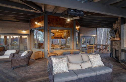 The Secret of Blue Ridge SHHHH don't tell anyone - Foto 51