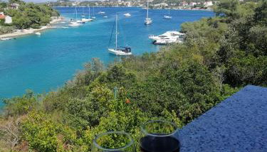 Seafront rural big house at Solta Croacia island - Photo 5