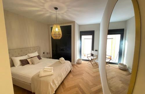 ULTIMATE LUXURY DREAM VILLA with 7 BEDROOMS, GYM, SPA and INFINITY POOL - Photo 39