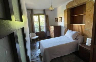 Casona histórica del S XVII en Novales - Foto 6