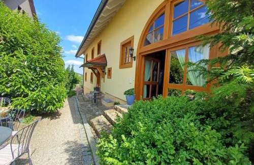 Haushälfte ca 290 qm Luxus zur Alleinnutzung - Foto 1