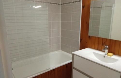 Appartement plein cœur Super-Besse - Photo 9