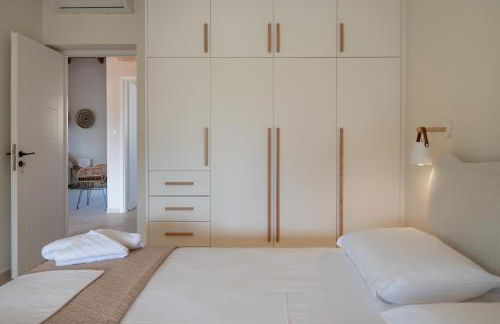 Stoupa Harmony Suites - Two Bedroom Apartment - Foto 7