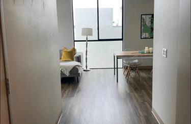 Modern 2-Bedroom Apartment in Little Italy - Foto 3