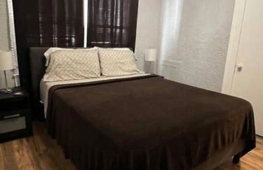 Historic 1920 Bungalow Minutes from DTSP - Foto 9