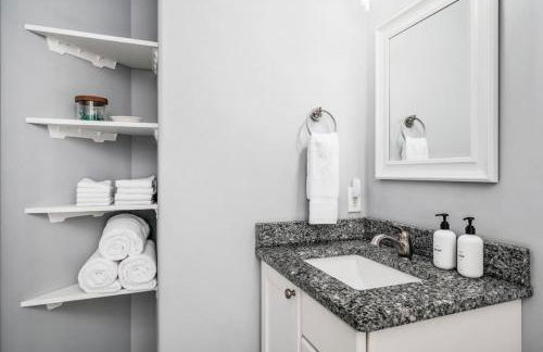 Lakescape, Modern 3BD Townhome Near Downtown and Wineries - Foto 41