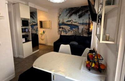 Modern Art Apartment 50m to the Beach - Foto 17