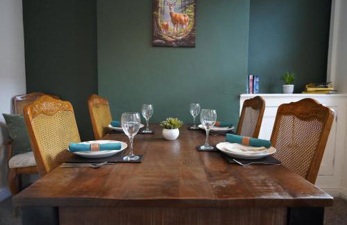 Cosy 3 bedroom home from home - Photo 38