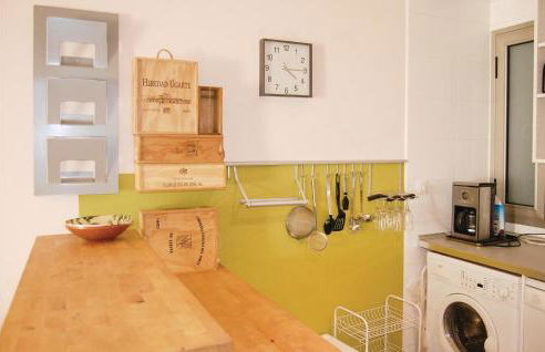 2 Bedroom Stunning Apartment In Llanes - Foto 12