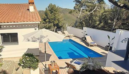 Villa Avril Elegante villa para familias y grupos cerca de Sitges 7 dormitorios Piscina privada XXL - Photo 4, sunbed