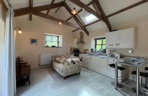 Tiptoe Barn - Photo 4