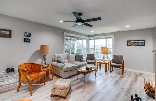 3 Mi to Reedsport Home with Umpqua River Views - Foto 5