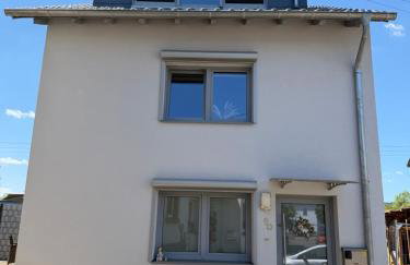 Große 2 Ferienwohnung Gästehaus NEUBAU Merzig 100 m2 - Foto 6